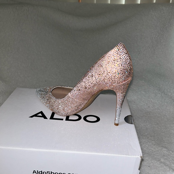 beautiful new Aldo brand high heels and sparkly soft pink - Picture 3 of 6